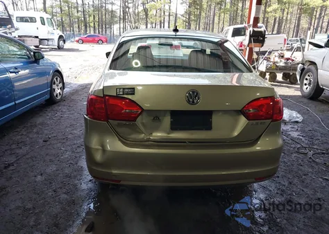 2012 Volkswagen Jetta 2.5L Se z USA, uszkodzony, nr VIN 3VWDP7AJ2CM116585